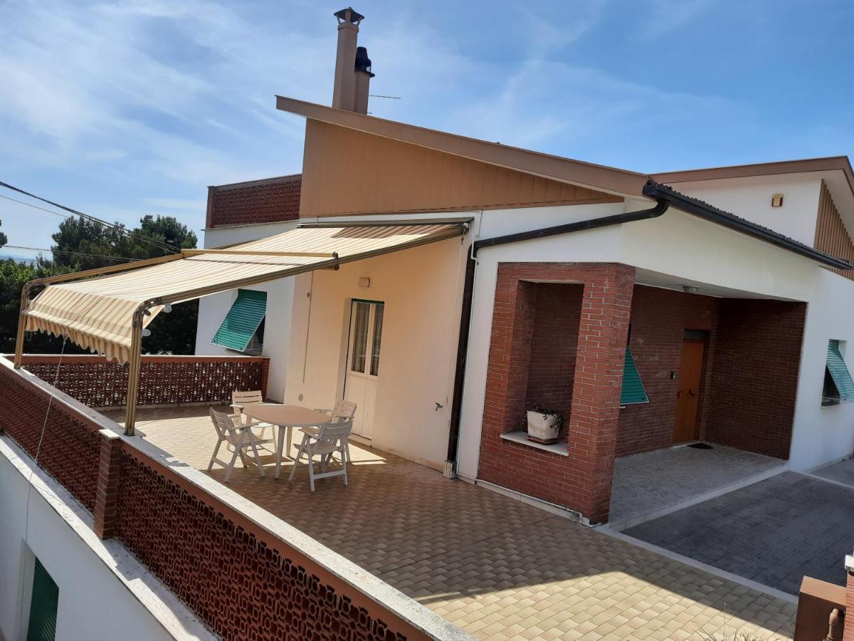 Residence Accordeon Castelfidardo Luaran gambar